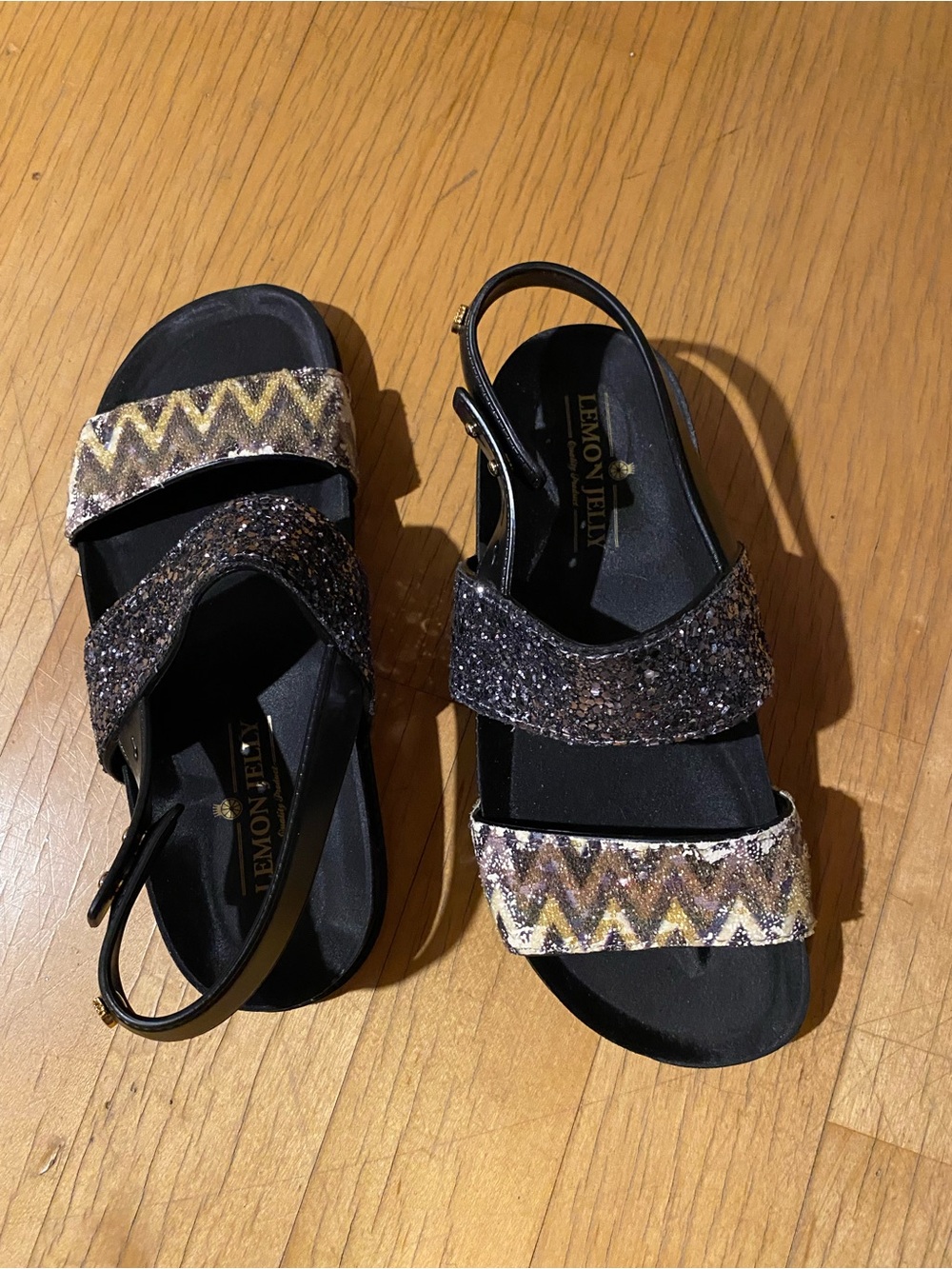 Lemon Jelly NEW Women's Black and Gold Glitter Slingback Sandals
